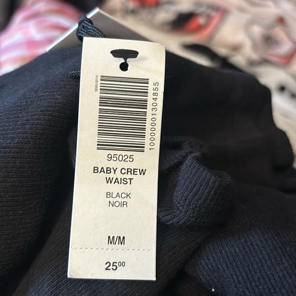 New with tags baby crew waist brand TNA - Picture 2 of 2